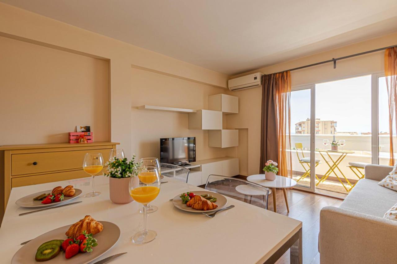 797 Holiday Rentals- Atico En Arroyo De La Miel Con Hermosas Vistas بينالماذينا المظهر الخارجي الصورة